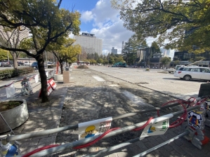 仙台市役所前勾当台公園広場の路面工事が始まりました！