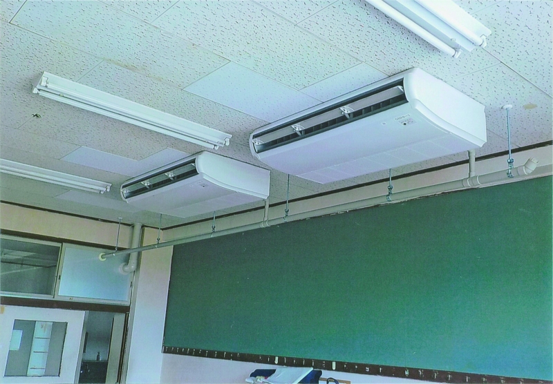 小中学校教室へのエアコン設置を実現！！